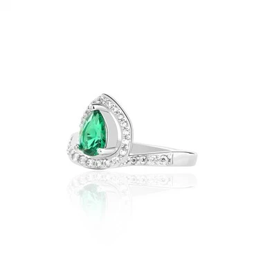Nhẫn Cưới Ngọc Lục Bảo Hình Quả Lê Bạc 925